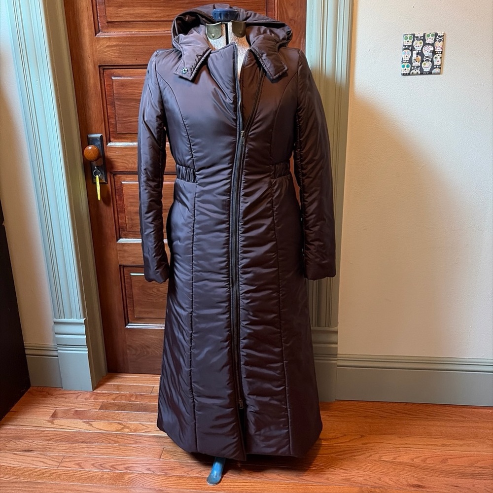 Vaute Couture Brooklyn Snow Coat size small